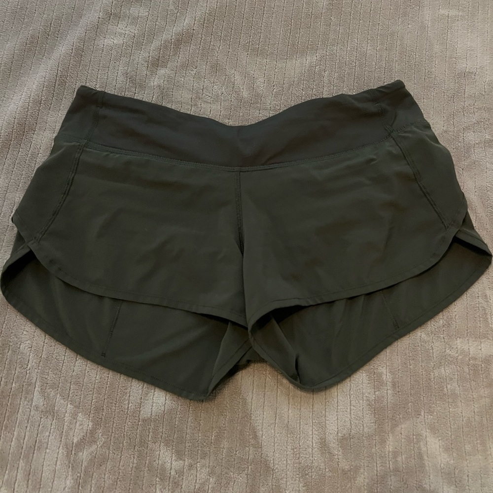 Lululemon speed up 2.5 short
